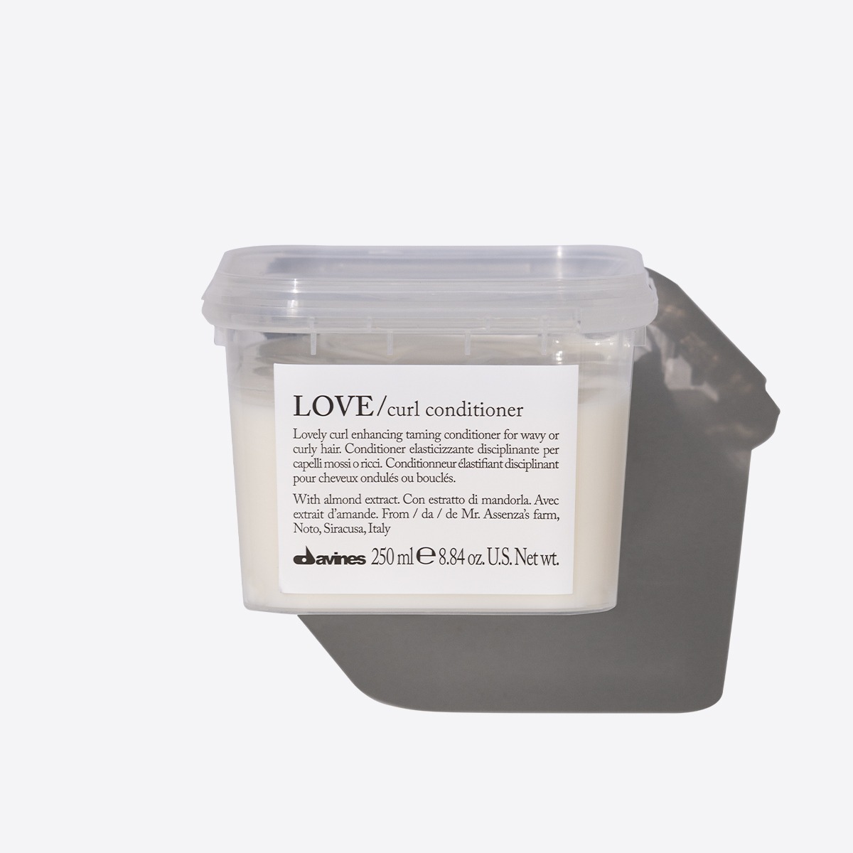 75527_ESSENTIAL_HAIRCARE_LOVE_CURL_Conditioner_250ml_Davines.jpg