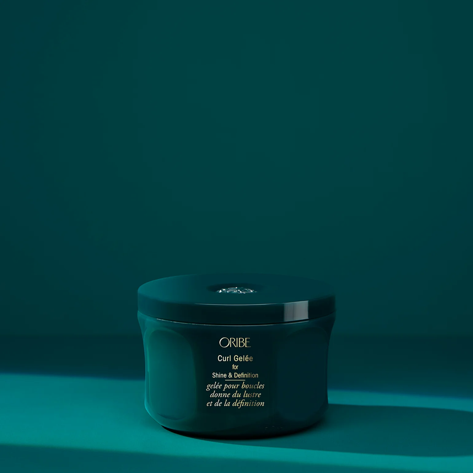 Oribe-Curl-Gelée-for-Shine-Definition