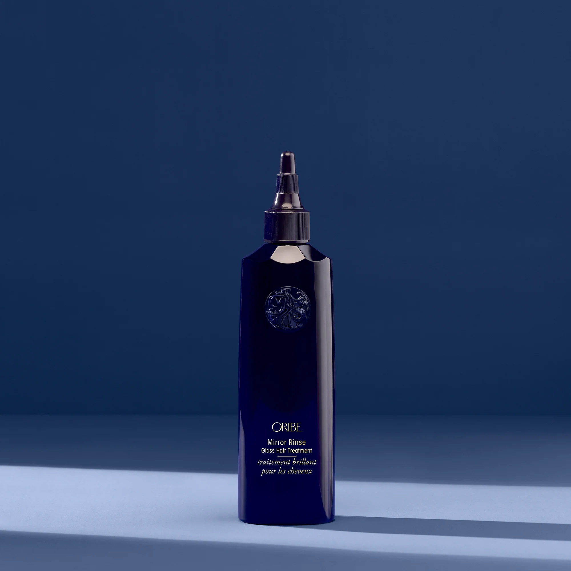 Oribe-Mirror-Rinse-Glass-Hair-Treatment